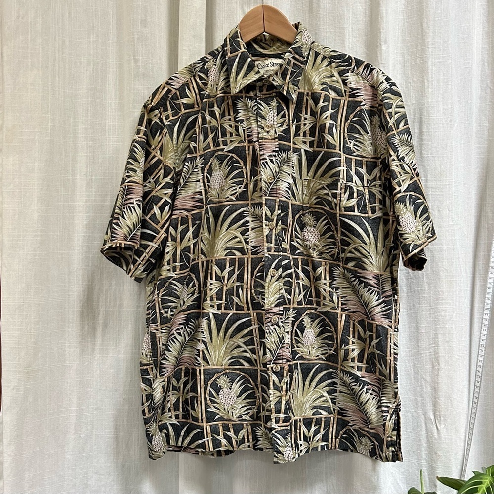 Vintage Cooke Street Honolulu short sleeve black printed button up size medium